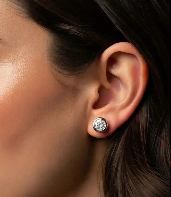 Silver-Tone_Round_Stud_Earrings_for_Women