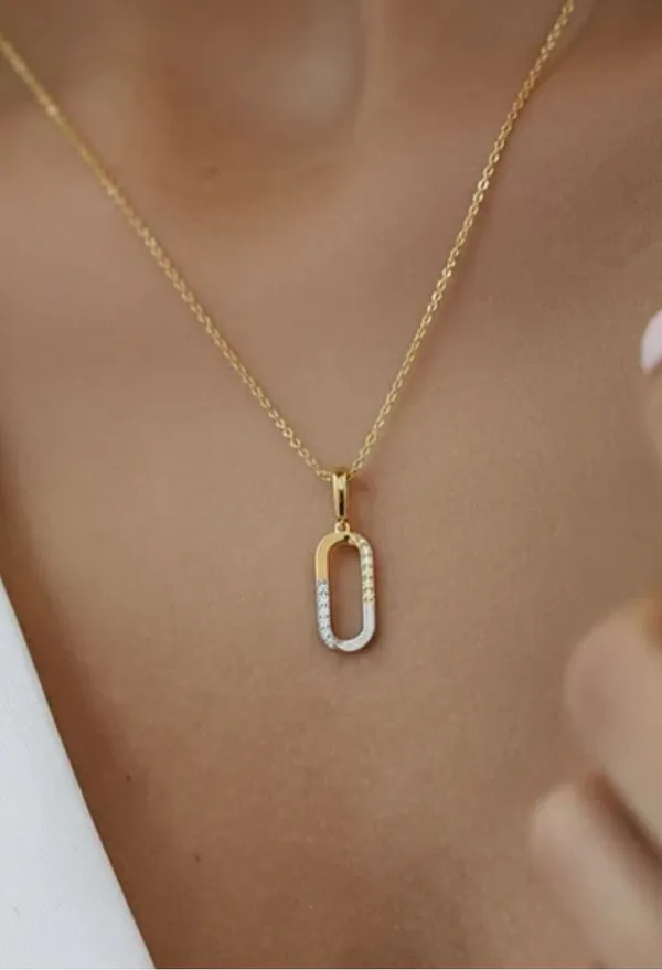 Gold-Tone_Link_Pendant_Necklace_for_Women