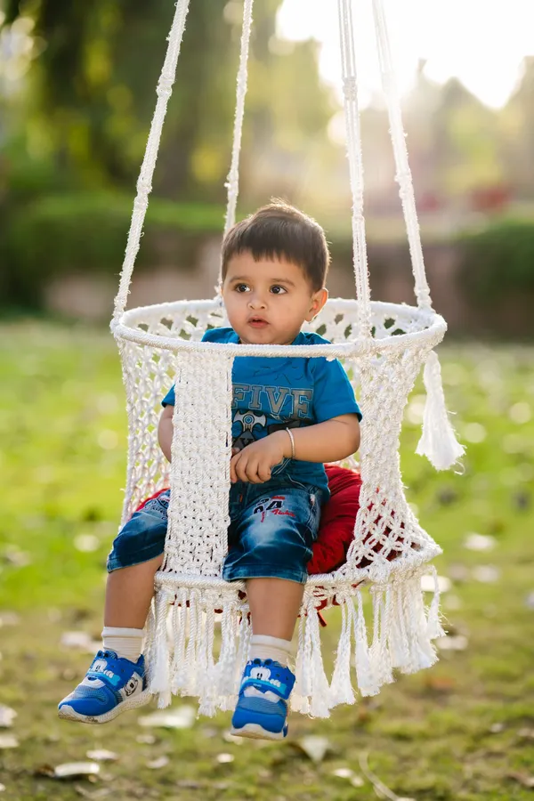 White_Premium_And_Handcrafted_Cotton_Hammock_Swing_For_Home