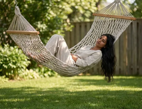 Beige_Premium_And_Handcrafted_Cotton_Hammock_Swing_For_Home