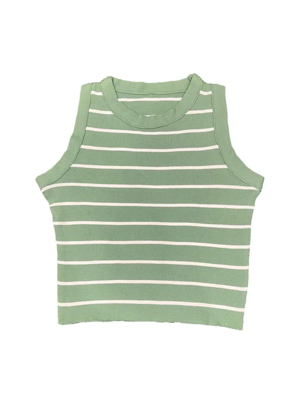Sleeveless_Boat_Neck_Crop_Top