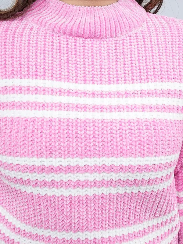 Knitted_Round_Neck_Sweater_For_Women
