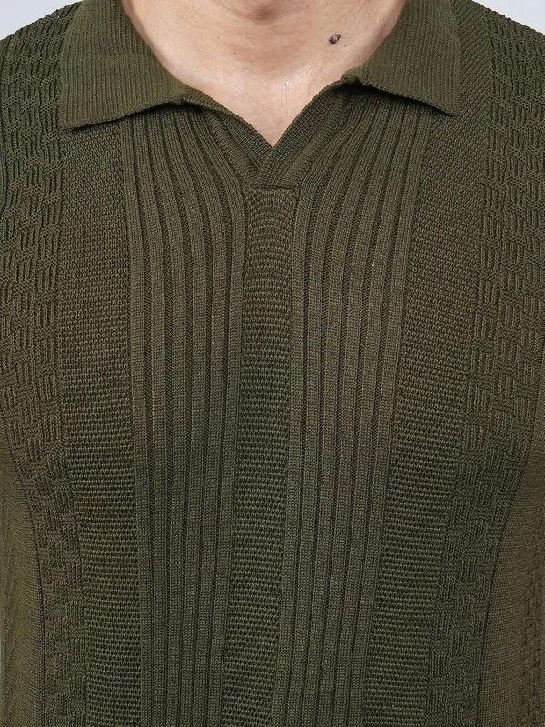 Knitted_Round_Neck_Pullover_Sweater_For_Men