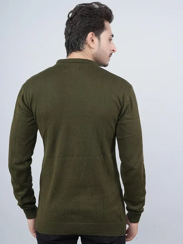 Knitted_Round_Neck_Pullover_Sweater_For_Men