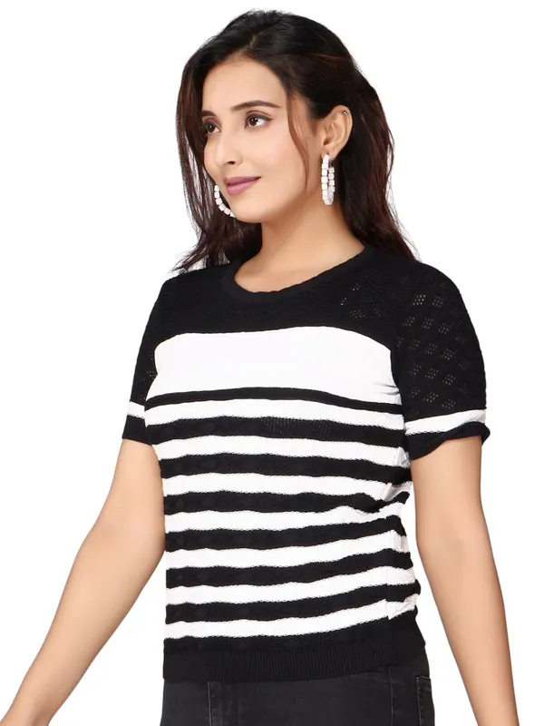 Women_Round_Neck_Top