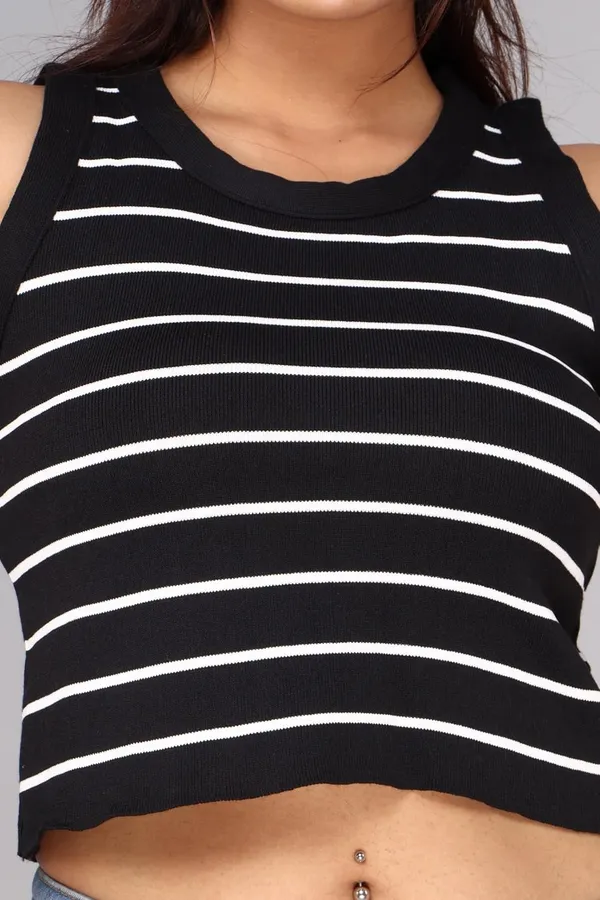 Ribbed_Crop_Top_For_Women