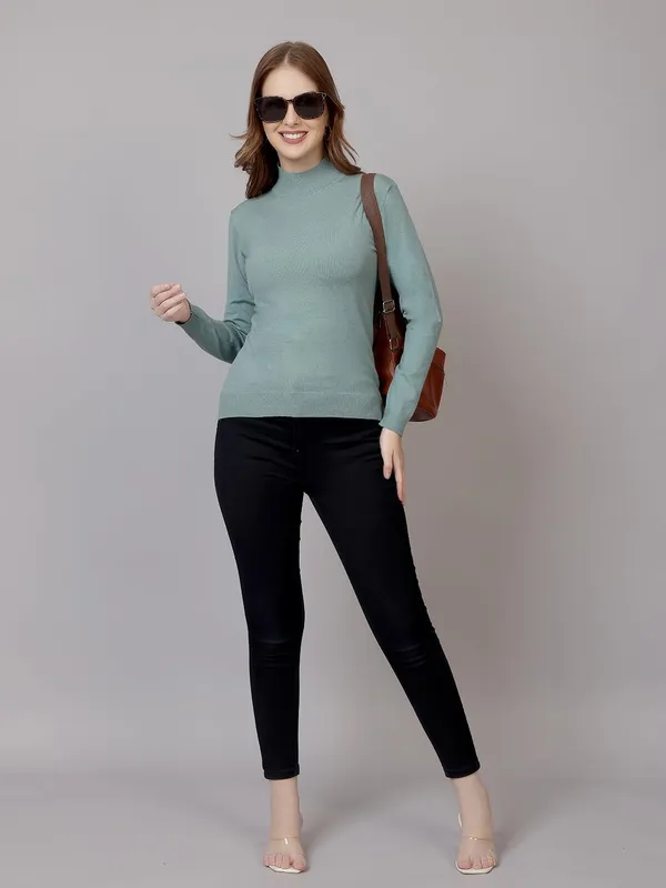 Round_Neck_Sweater_For_Women