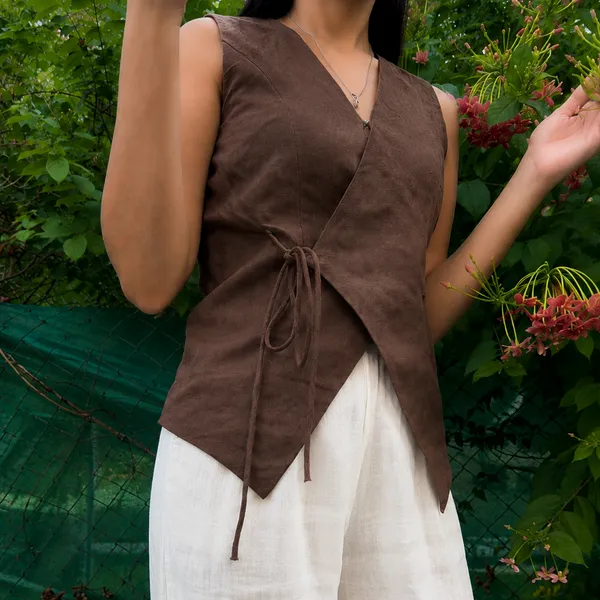 Brown_Pure_Linen_Sleeveless_Top_For_Women