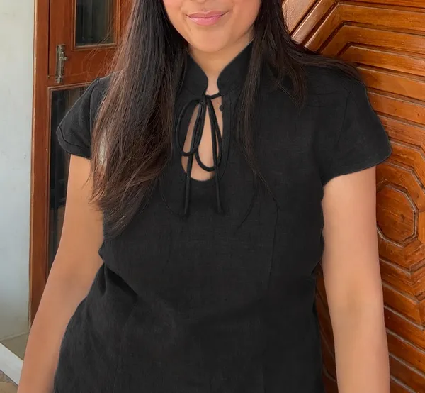 Black_Pure_Linen_Neck_Tie-Up_Top_For_Women