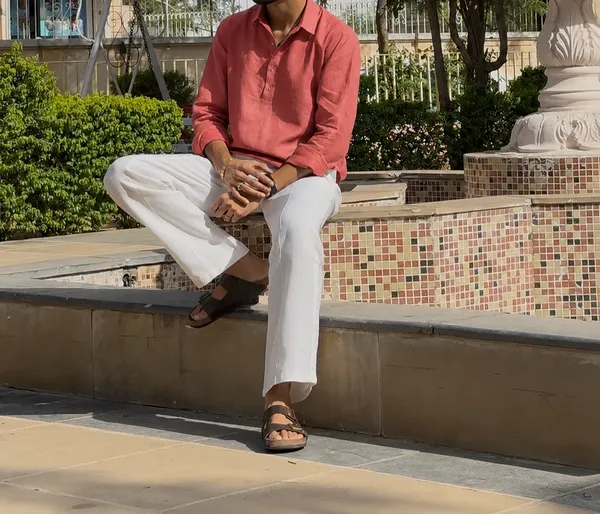 Amber_Rust_Pure_Linen_Collared_Short_Kurta_For_Men