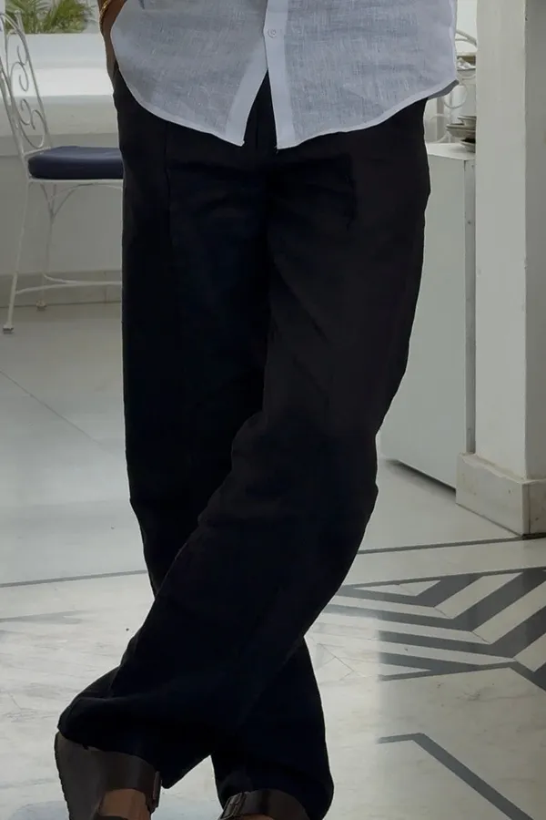 Black_Pure_Linen_Relaxed_Fit_Pants_For_Men