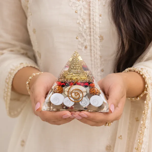 Laxmi_Yantra_Pyramid