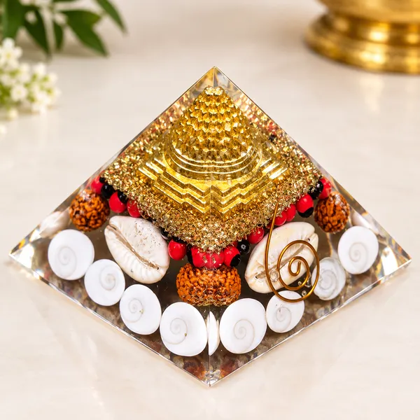 Laxmi_Yantra_Pyramid