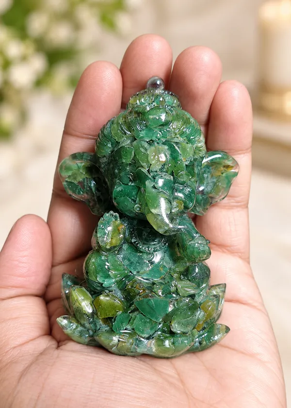 Jade_Ganesh_Idol_