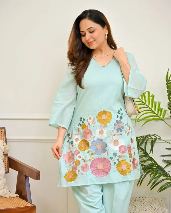 Light_Blue_Floral_Kurta_Set_for_Women