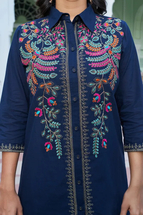 Navy_Embroidered_Straight_Kurta_For_Women