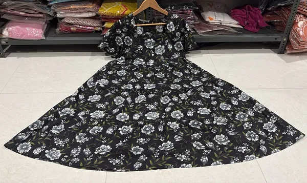 Black_Floral_Fit_And_Flare_Dress_for_Women