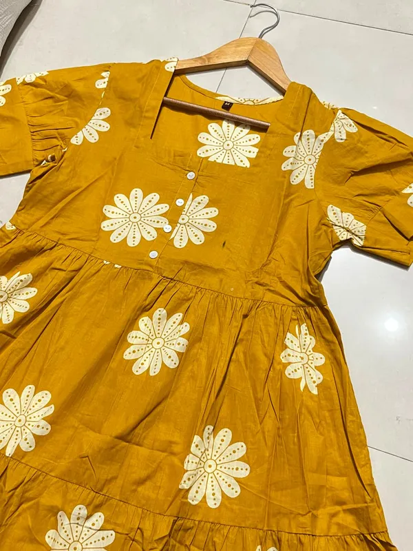 Mustard_Floral_Print_Tiered_Dress_for_Women