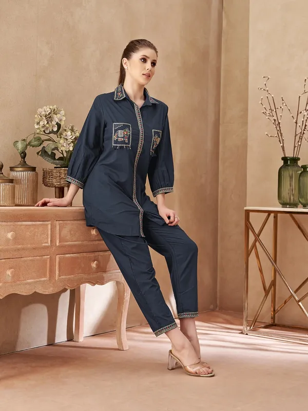 Navy_Embroidered_Straight_Kurta_Pant_Set_for_Women