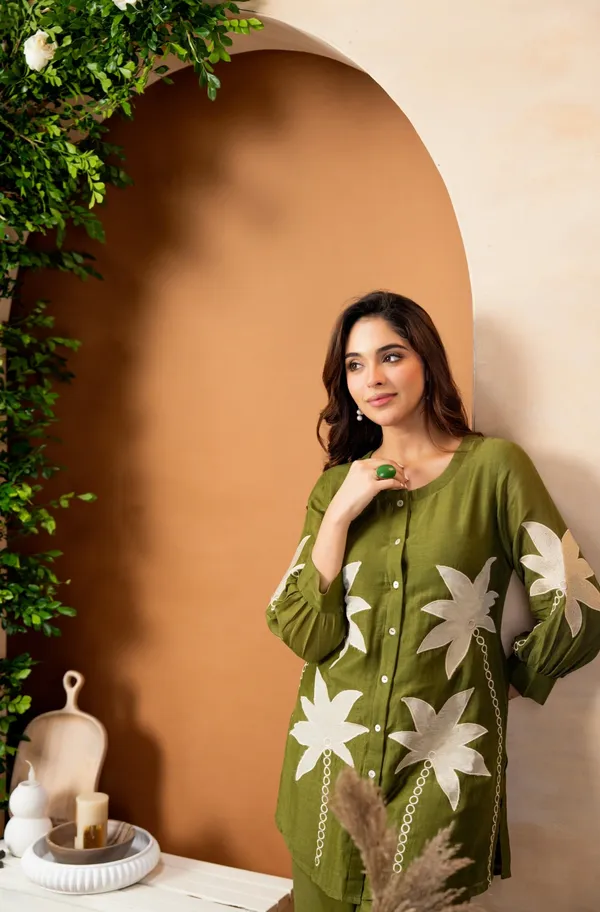 Olive_Embroidered_Straight_Kurta_Set_for_Women