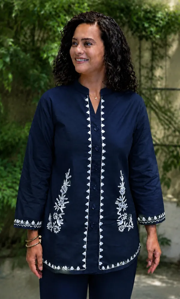 Navy_Embroidered_Kurta_Pant_Set_for_Women
