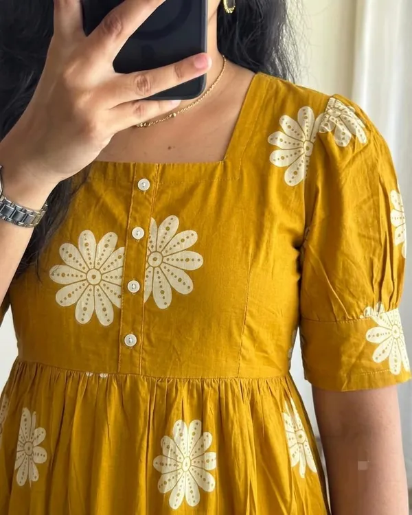 Mustard_Floral_Print_Tiered_Dress_for_Women