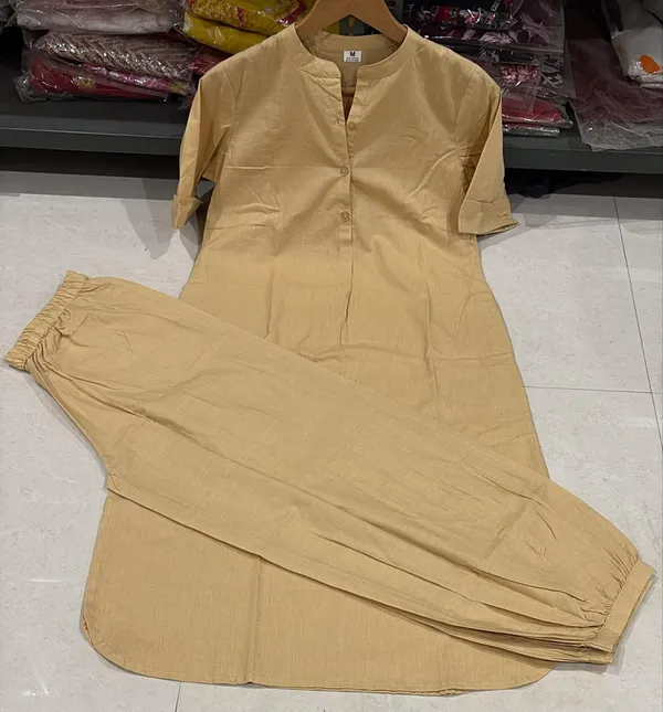 Beige_Straight_Fit_Kurta_Set_for_Women
