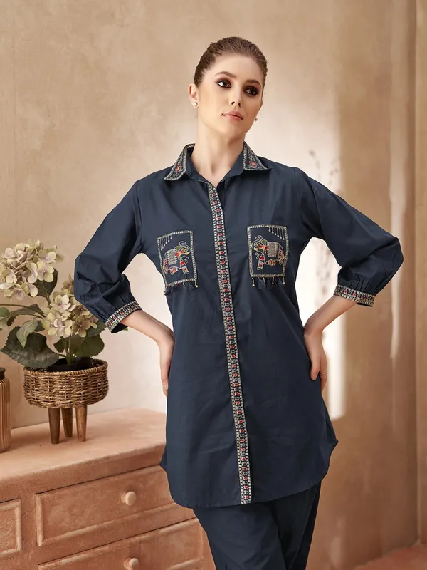 Navy_Embroidered_Straight_Kurta_Pant_Set_for_Women