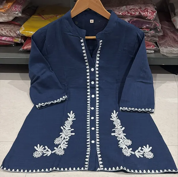 Navy_Embroidered_Kurta_Pant_Set_for_Women