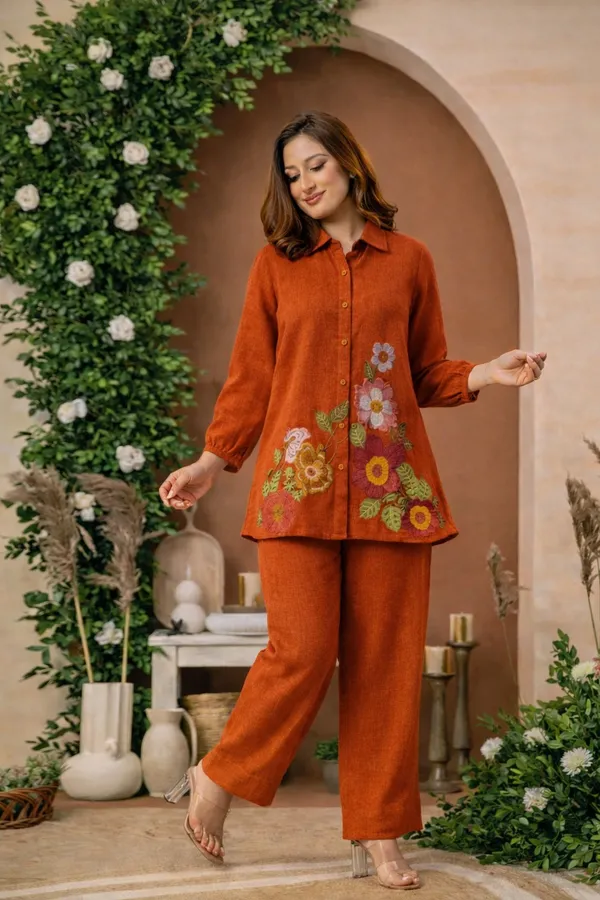 Rust_Textured_Relaxed_Fit_Embroidered_Kurta_Set_for_Women