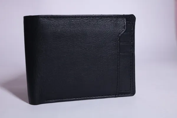 biofld_black_wallet_with_card_holder