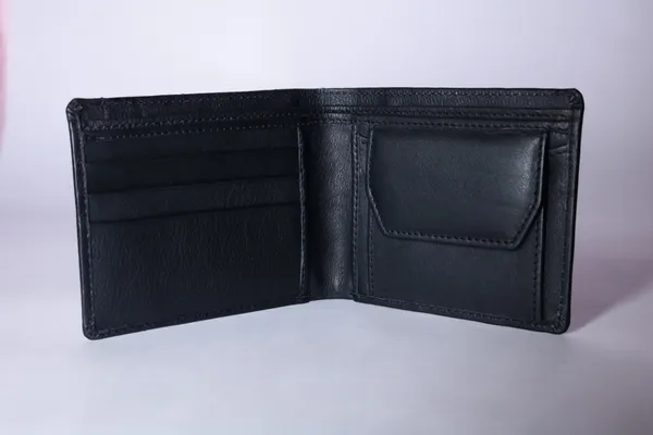 biofld_black_wallet_with_card_holder