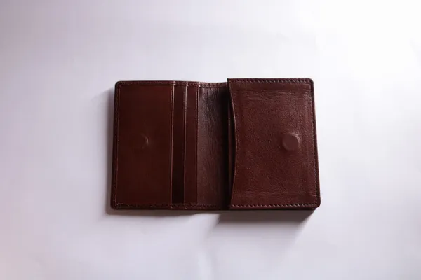 plain_brown_card_holder