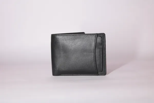 bifold_black_wallet_with_card_holder