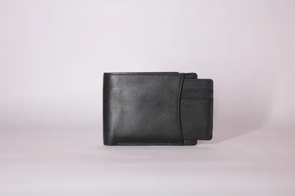 bifold_black_wallet_with_card_holder