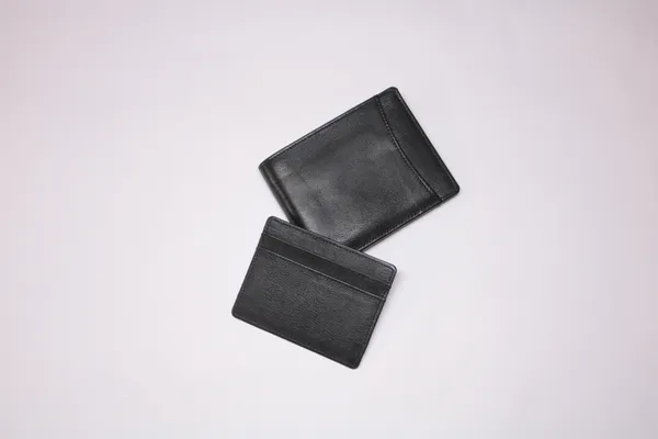 Black_Leather_Bifold_Wallet_With_Removable_Card_Sleeve_For_Men