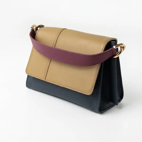 cross_body_flap_bag