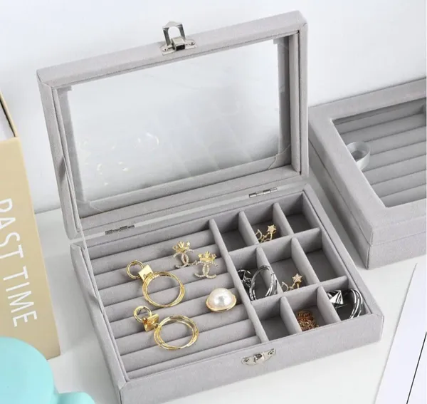 Grey_Velvet_Jewelry_Organizer_Box_With_Mirror