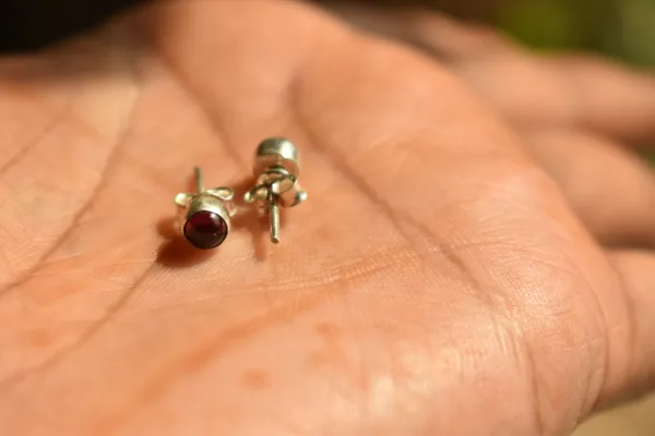 Red_Garnet_925_Sterling_Silver_Round_Cabochon_Studs_For_Women