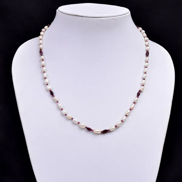 White_Red_Garnet_Freshwater_Pearl_Beaded_Thread_Necklace_For_Unisex