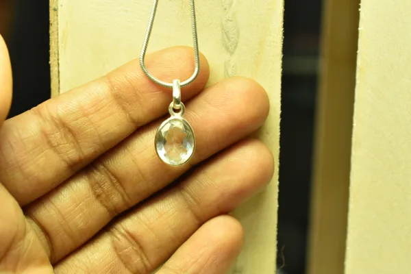 Colorless_925_Sterling_Silver_Oval_Crystal_Quartz_Pendant