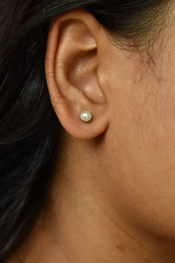 White_Freshwater_Pearl_925_Sterling_Silver_Round_Studs_For_Women