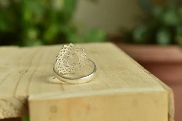 Silver_925_Sterling_Silver_Crown_Chakra_Ring_For_Unisex