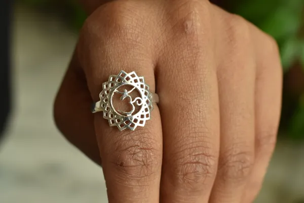 Silver_925_Sterling_Silver_Crown_Chakra_Ring_For_Unisex