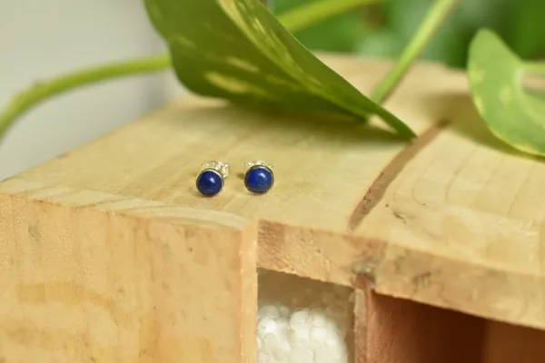 Blue_Lapis_Lazuli_925_Sterling_Silver_Round_Cabochon_Studs_For_Women