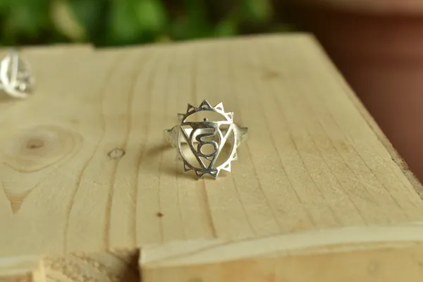 Silver_925_Sterling_Silver_Throat_Chakra_Ring_For_Unisex