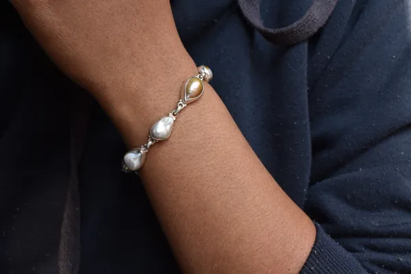 Silver_Baroque_Pearl_925_Sterling_Silver_Link_Bracelet_For_Unisex