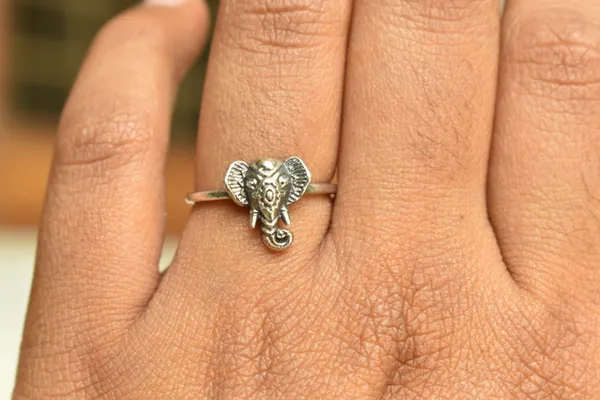 Silver_Oxidised_Sterling_Silver_Ganesha_Motif_Ring