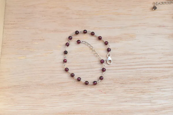 Red_Almandine_Garnet_Sterling_Silver_Beaded_Chain_Bracelet