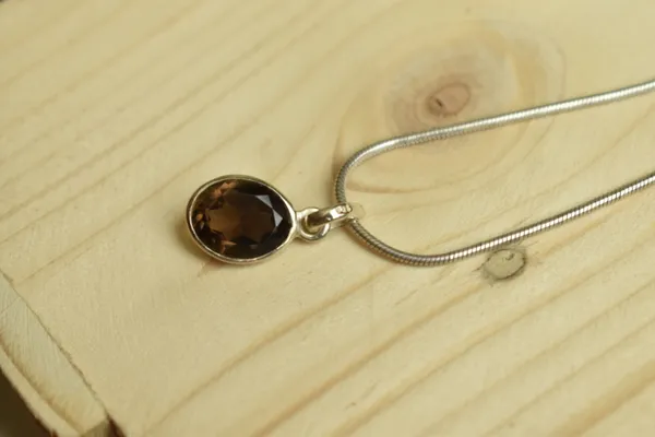 Black_925_Sterling_Silver_Oval_Smokey_Quartz_Pendant